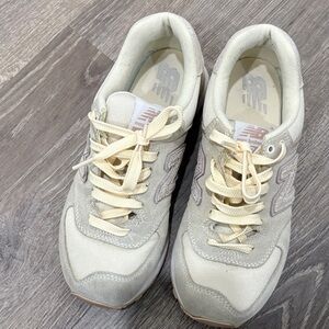 Used New Balance Off-White Lace-Up Sneakers